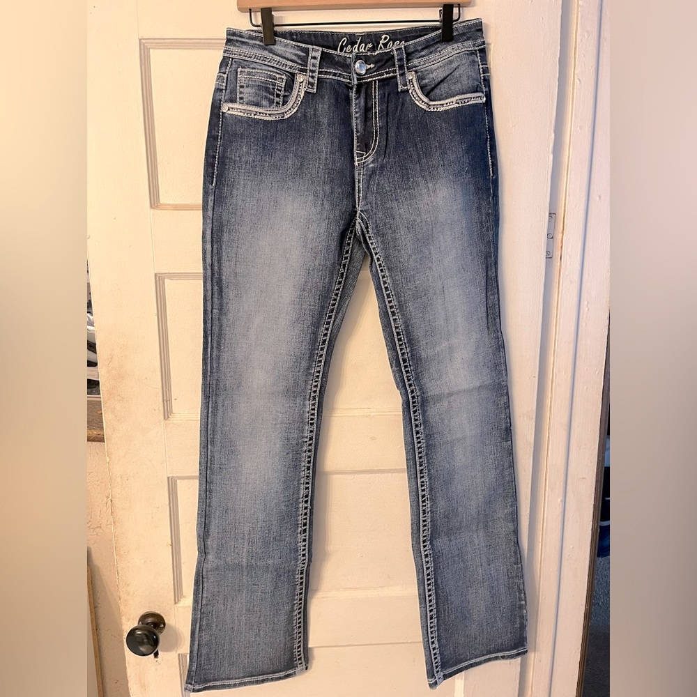 NEW Cedar Rose Women’s Bootcut Jeans size 29 Waist, 34 Long